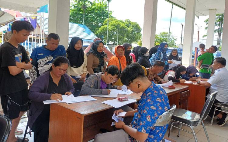 Kupon Jalan Sehat Gratis KPU Kotim Diserbu Warga