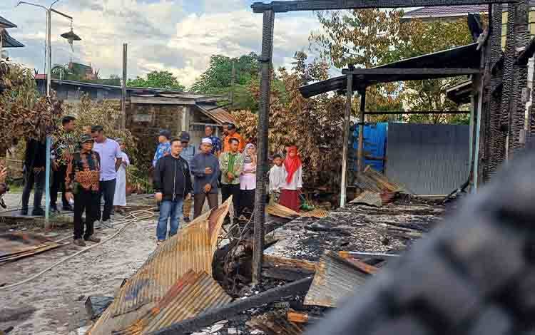Bupati Kotim Kunjungi Warga Terdampak Kebakaran di Panti Asuhan Annida Qolbu