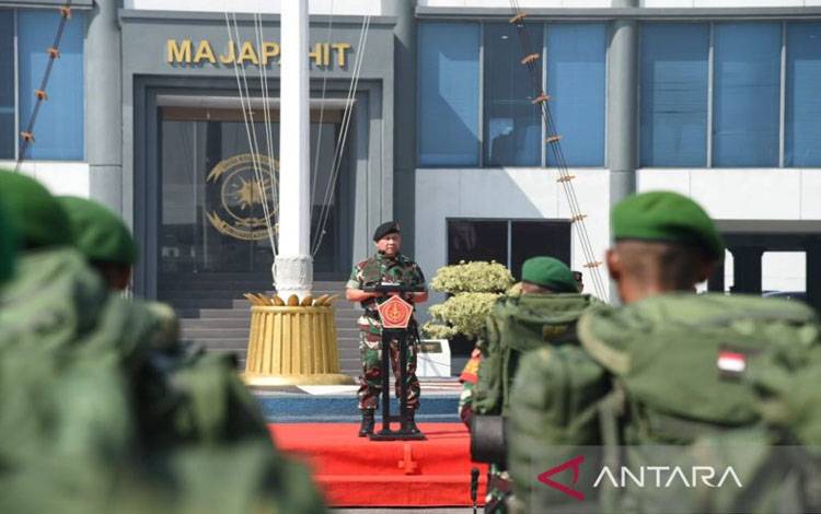 TNI Berangkatkan 350 Prajurit Jaga Perbatasan RI-Malaysia