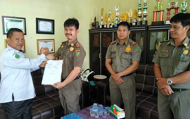 Satpol PP Barito Timur dan MAN 1 Teken Kerja Sama Disiplin Madrasah?