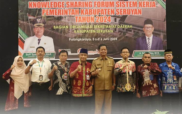 Pj Bupati Seruyan Buka Knowledge Sharing Forum Sistem Kerja