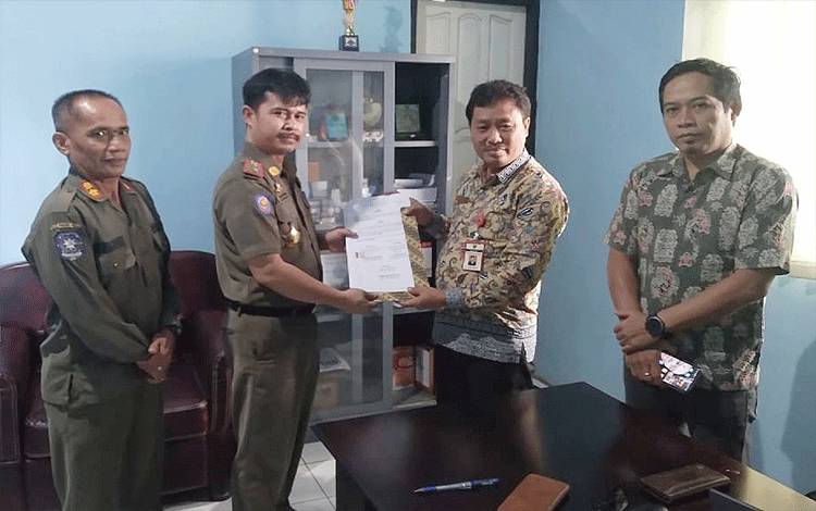 Satpol PP Barito Timur dan Diskominfosantik Teken MoU Pemanfaatan Teknologi Informasi?