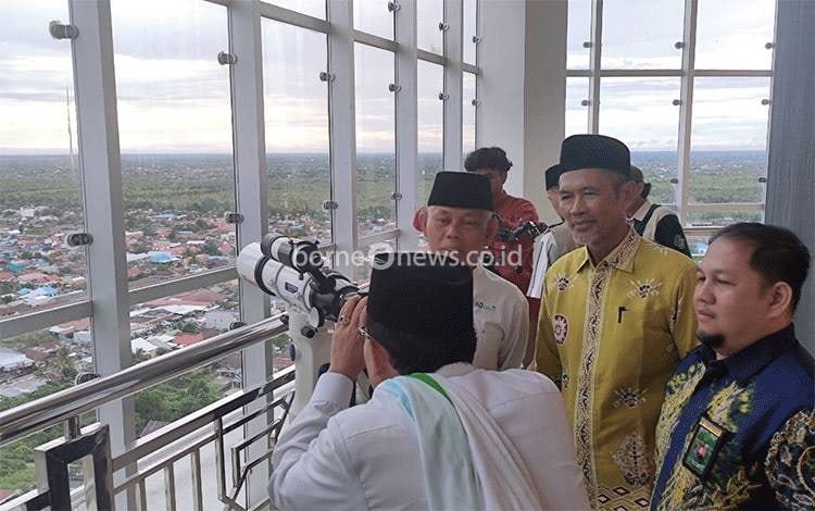 Tim Rihyatul Hilal Kemenag Kalteng Bersama DPW LDII Pantau Hilal 1 Dzulhijjah 1445H