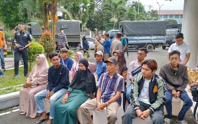 Tim SAR Hentikan Pencarian 10 Korban Banjir Lahar Dingin Sumbar