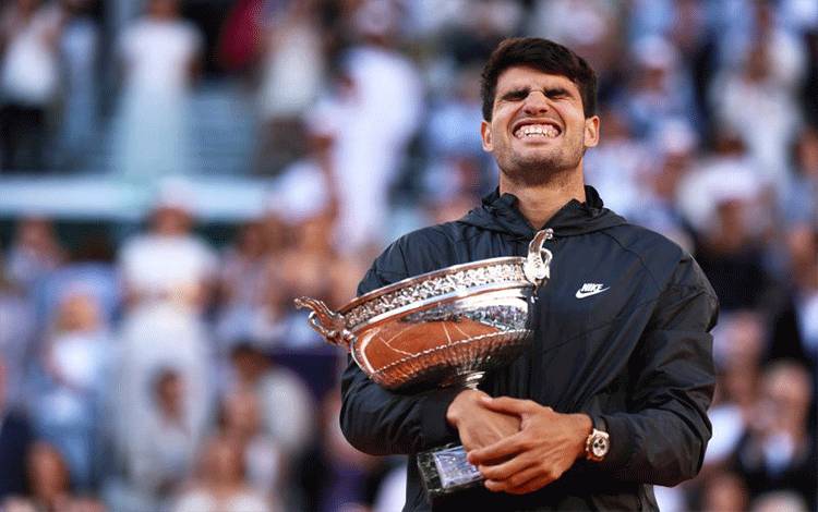 Alcaraz Sabet Gelar French Open Pertamanya