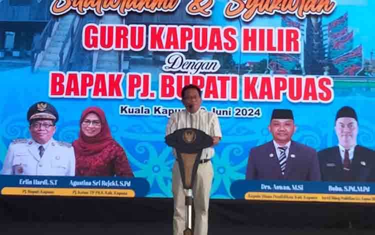 Pj Bupati Kapuas Hadiri Syukuran Guru PPPK Kecamatan Kapuas Hilir