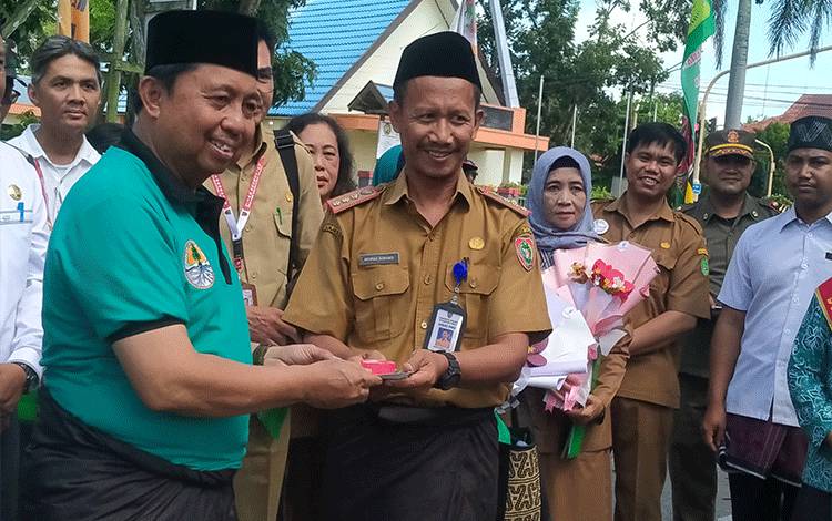 Pj Bupati Sukamara : Lomba Desa dan Kelurahan Bentuk Evaluasi Pemerintah?