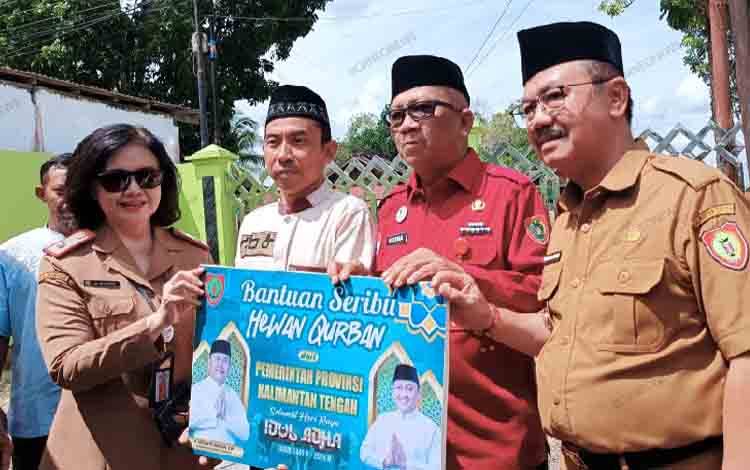 Pj Bupati Gunung Mas Sampaikan Terima Kasih atas Bantuan Hewan Kurban dari Pemprov Kalteng