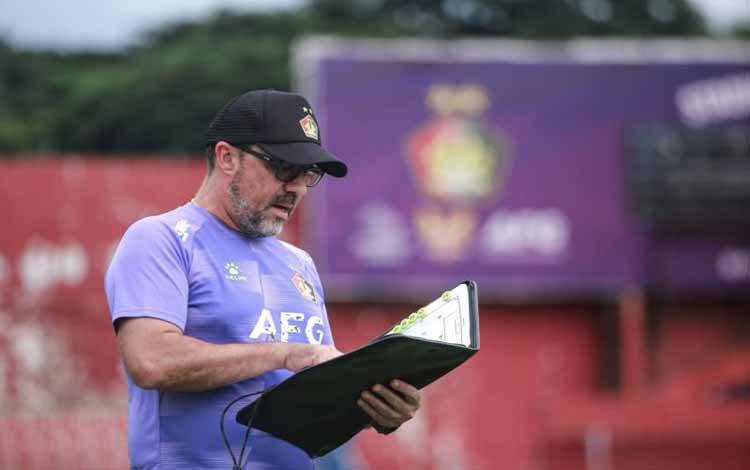Persik Kediri Tetap Rekrut Marcelo Rospide jadi Pelatih