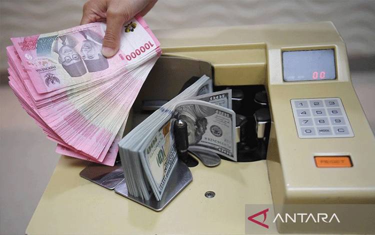 Rupiah Meningkat Meski Sikap The Fed Enggan Memangkas Suku Bunga AS