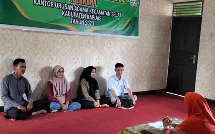 KUA Kecamatan Selat Beri Bimbingan Perkawinan kepada Calon Pengantin