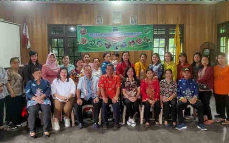 Sosialisasi Penganekaragaman Konsumsi Pangan dan Desa B2SA Berlanjut di Kecamatan Kapuas Hulu