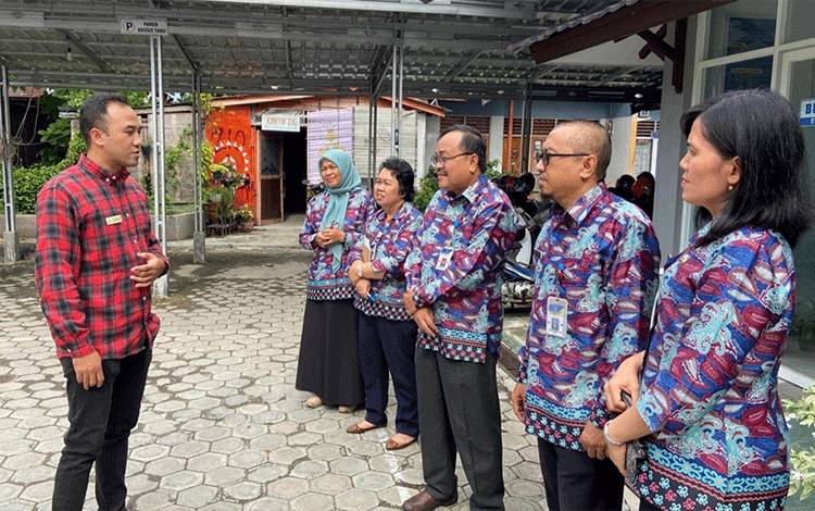 Pelayanan Dinsos Kapuas Dinilai Tim Ombudsman RI