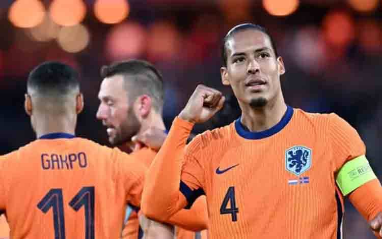 Jelang Lawan Polandia, Van Dijk sebut Laga Perdana Akan Selalu Sulit