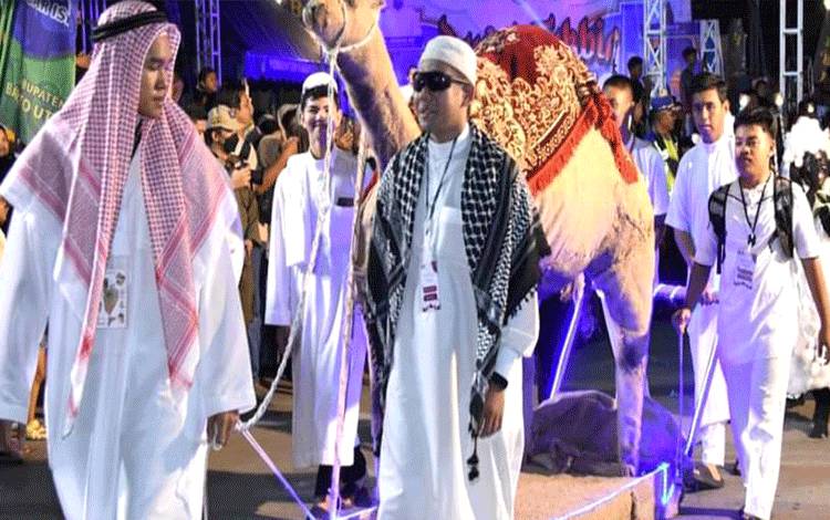 Pj Bupati Barito Utara Berangkatkan Peserta Pawai Takbir Sambut Idul Adha 1445 Hijriah