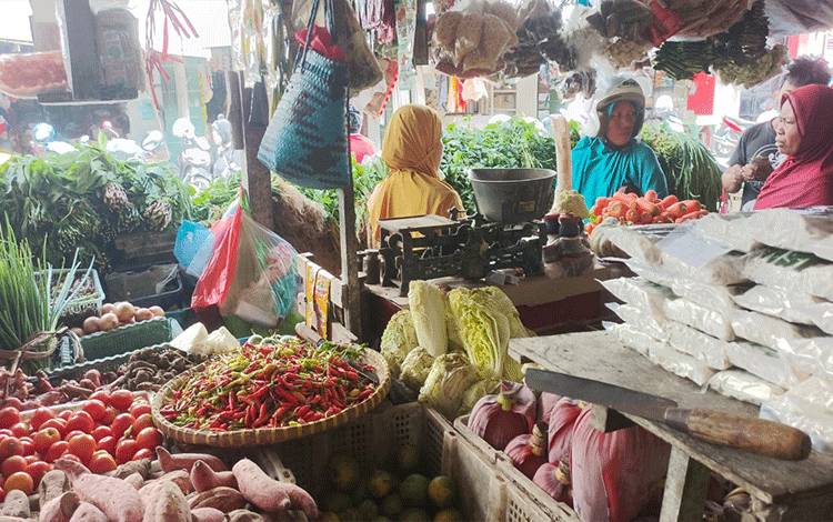 Stok Aman, Harga Sayuran di Kuala Pembuang?Stabil