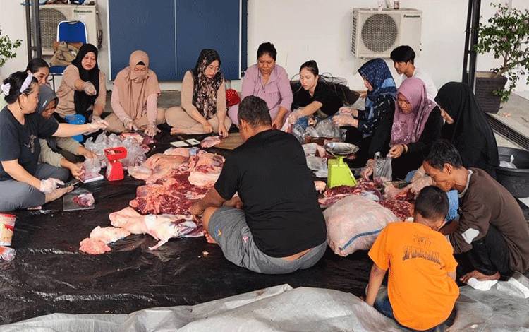 Idul Adha 1445 H, DPRD Kapuas Sembelih 4 Hewan Kurban