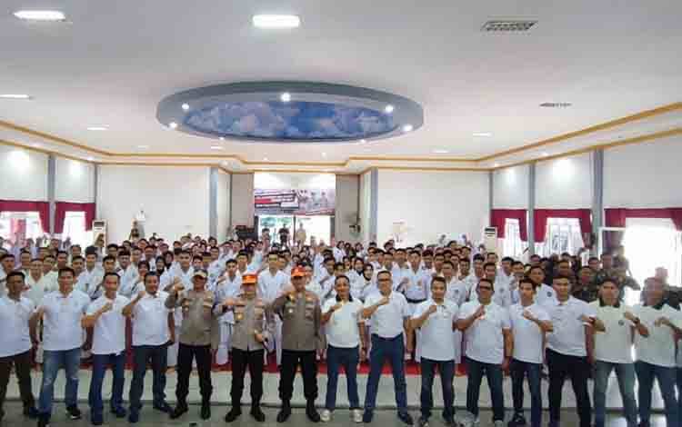 Personel Polres Seruyan Ikuti Kejuaraan Beladiri Polri "KAPOLDA CUP"