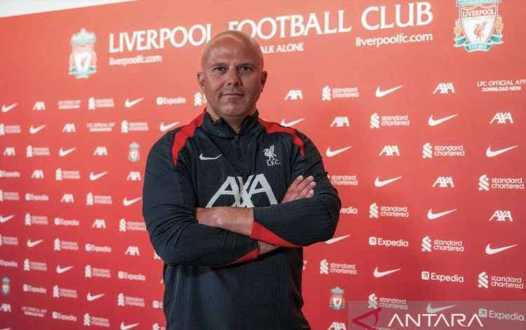 Arne Slot Sudah Pikirkan Rencana Transfer Liverpool untuk Musim Depan