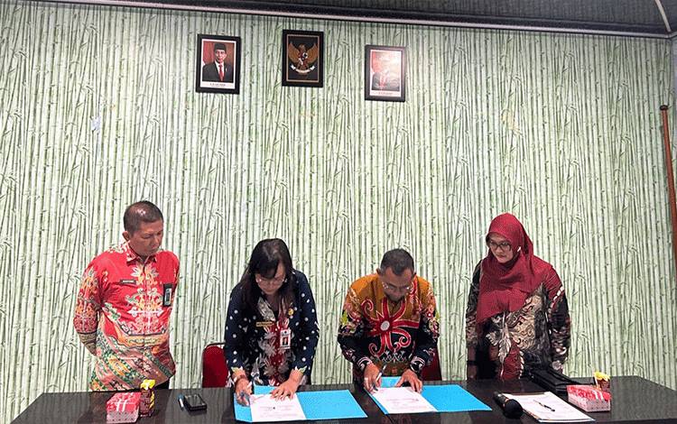 Dinkes Kapuas dan Poltekkes Kerjasama Pelaksanaan Praktik Klinik Penelitian dan Pengabidan Masyarakat