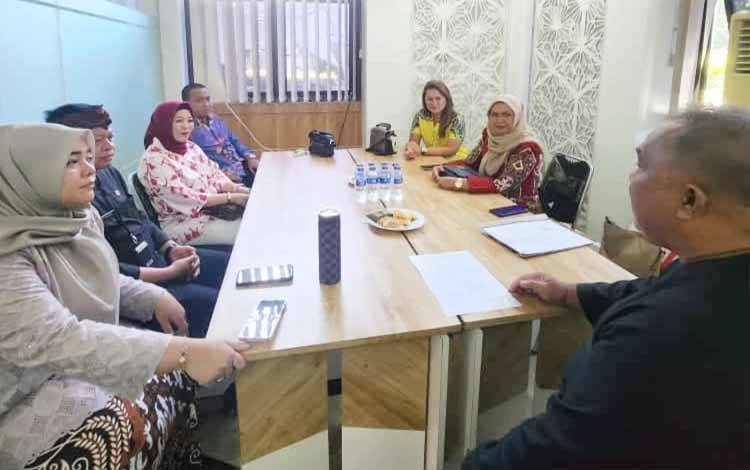 Sekretaris Komisi A DPRD Palangka Raya: Mengingatkan Masyarakat tentang Potensi Penipuan Berkedok Give Away