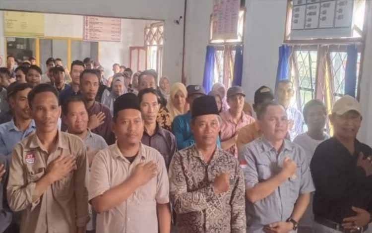Hadiri Bimtek PPS dan Pantarlih, Camat Kapuas Kuala Tekankan Pentingnya Kerja Sama