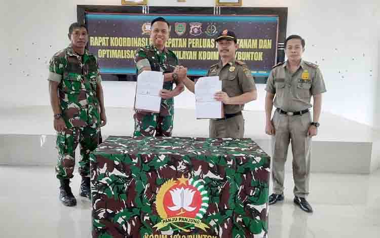 Satpol PP Barito Timur dan Kodim 1012 Buntok Teken Kesepakatan Patroli Bersama