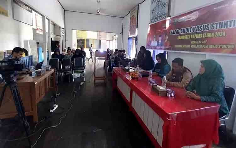 Rapat Pelaksanaan Diseminasi Audit Stunting digelar di Kecamatan Kapuas Kuala