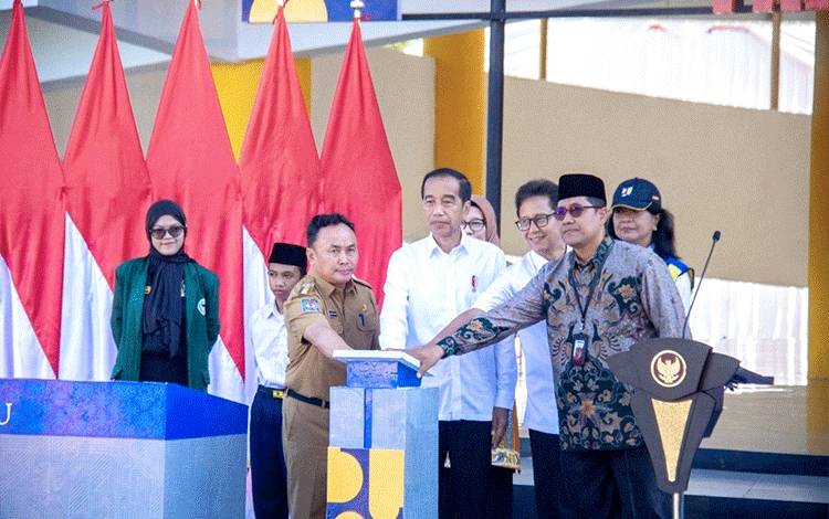 Jokowi Resmikan Sarana Pendidikan Kalteng Senilai Rp84,2 Miliar