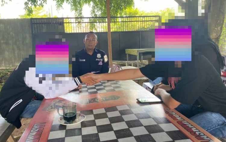 Lambat Bayar Angsuran Kredit HP, Pekerja Seni Diancam Oknum Debt Kolektor