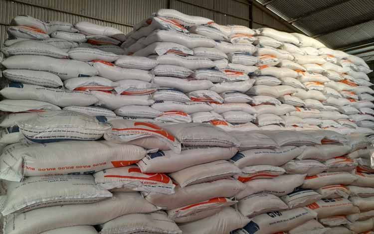 Bulog Serap 12 Ton Beras dari Kotim
