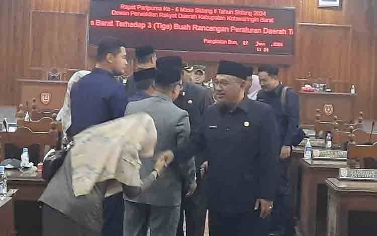 Setujui 3 Ranperda, Ini Harapan Ketua DPRD Kobar