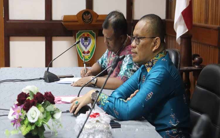 Pj Sekda Pimpin Rapat Persiapan Hari Jadi ke 22 Seruyan dan HUT ke 79 RI