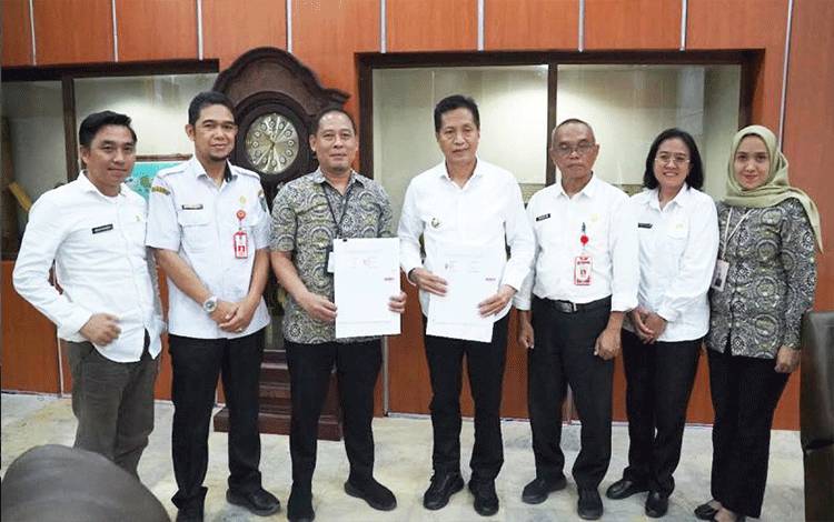 Pemkab Barito Utara Raih Predikat UHC Non Cut Off