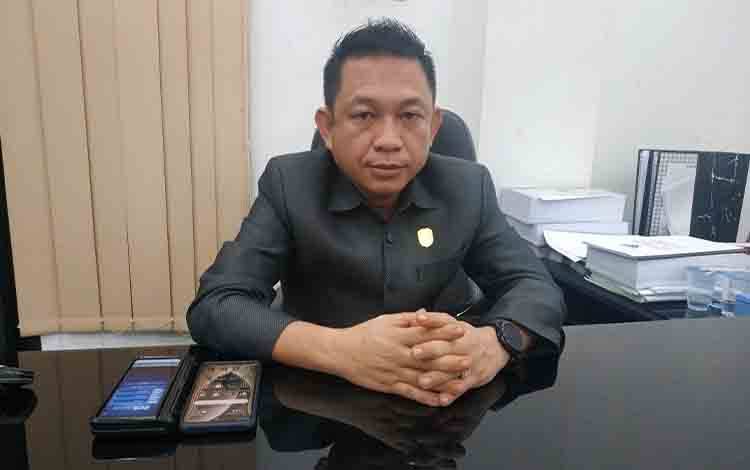 Legislator Ini Dukung Disnakertranskop UKM Gelar Pelatihan Operator Komputer Muda