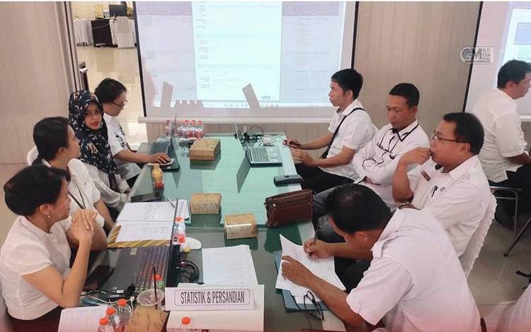 Diskominfo SP Murung Raya Hadiri Pembahasan IKUD Digelar Pemprov Kalteng