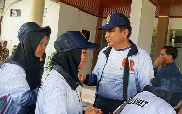 Pj Bupati Lepas 130 Kontingen Kobar Ikuti Seleksi Pra POPNAS se-Kalteng?