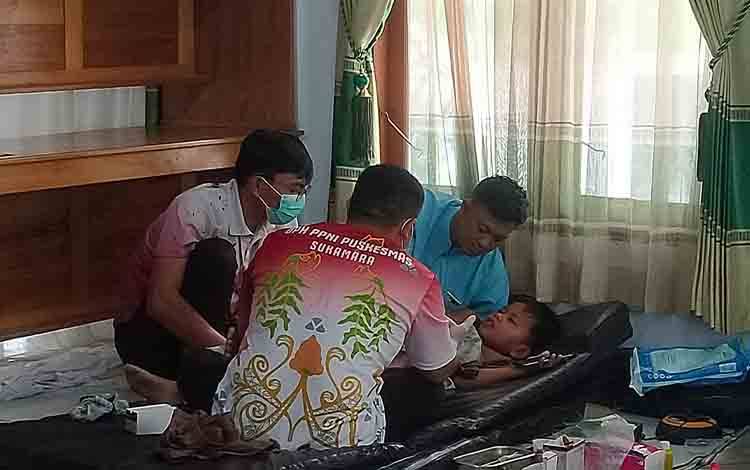 Pj Sukamara Harapkan Sunatan Massal Berikan Dampak Kesehatan Tumbuh Kembang Anak?