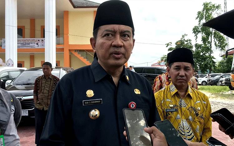 Pj Bupati Kabupaten Kotawaringin Barat, Budi Santosa (FOTO: NURITA)?