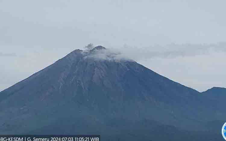 Gempa Letusan Masih Mendominasi Aktivitas Gunung Semeru di Lumajang