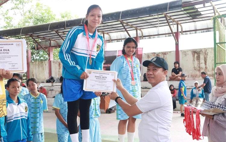 Hasim Syahroni: Kobar Baru Pertama ini Raih Emas Sepak Takraw Beregu Putra