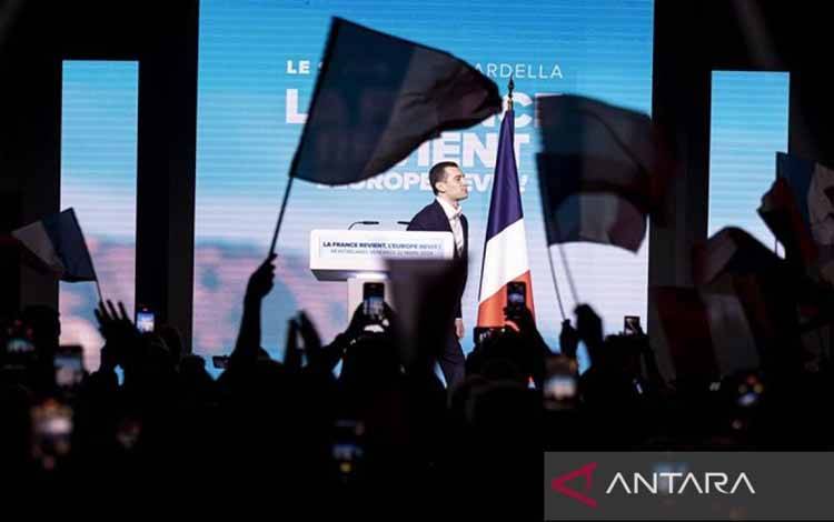 Pemimpin partai ekstrem kanan Prancis National Party (RN), Jordan Bardella, dalam sebuah kegiatan partai. ANTARA/Anadolu/aa.