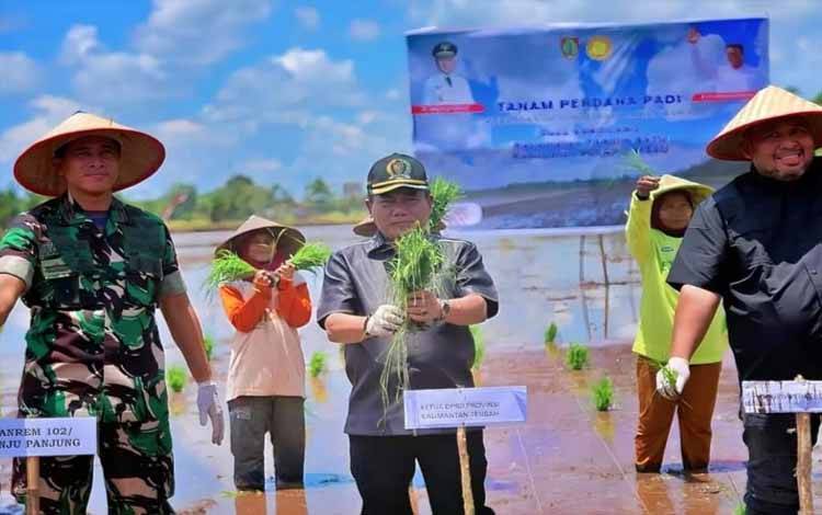 Ketua DPRD Kalteng Ajak Generasi Muda Lanjutkan Perjuangan Petani