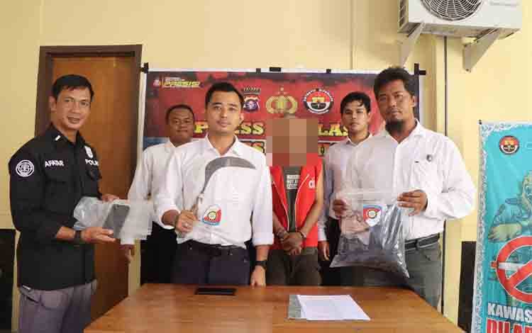 Seorang Tukang Cukur di Katingan Diamankan Polisi Diduga Pelaku Cabul
