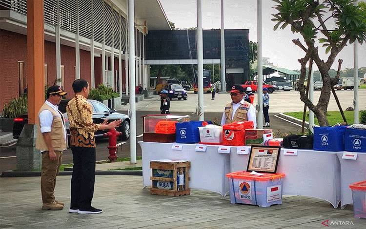 BNPB Kirim Bantuan untuk Korban Bencana di Afganistan Melalui Kargo