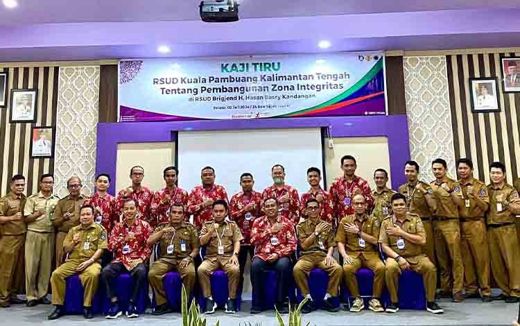 Kaji Tiru ZI, RSUD Kuala Pembuang Kunjungi RSUD Brigjend H Hasan Basry Kandangan