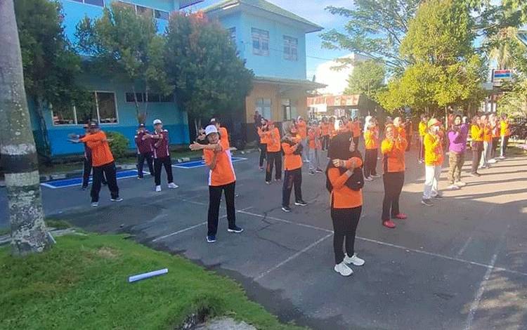 RSUD Kapuas Bersama Persadia Gelar Senam Sehat Lansia