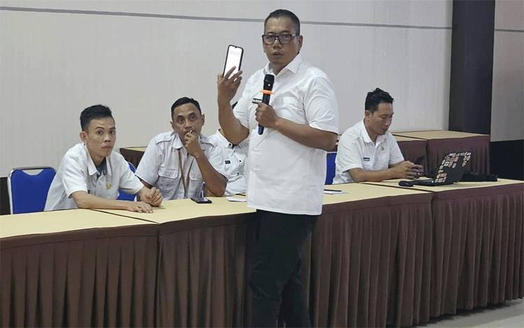 Kadis Kominfosandi Seruyan Ajak Masyarakat Kunjungi Portal Resmi Pemkab