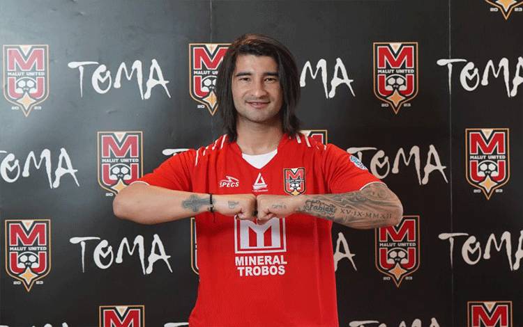 Diego Martinez Tak Sabar Bela Malut United