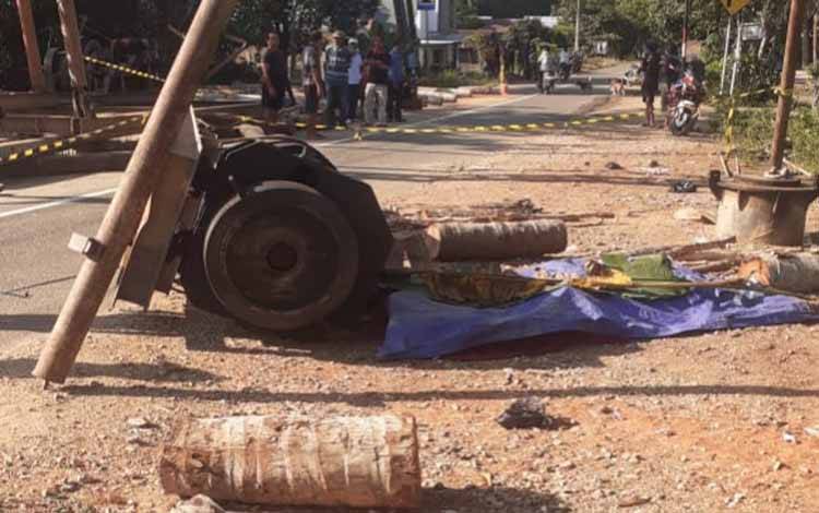 Seorang Tukang Tewas Tertimpa Alat Berat di Lokasi Perbaikan Jalan Longsor Barito Timur